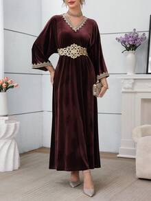 Al Najma 2025 New Fashionable V-Neck Luxury Embroidered Slimming Elegant Turkish Maxi Dress Kaftan Jalabiya Dress - Burgundy - View 4