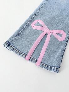 SHEIN ChillGRL 少女时尚个性化四季百搭黑色贴花3D刺绣做旧喇叭高弹牛仔裤 - 淺色水洗藍 - 查看 3