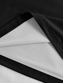 EMERY ROSE 女士复古亮片印花圆领休闲T恤，适合日常街头风格 - 黑色 - 查看 5