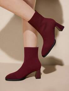 CUCCOO CURVES Women's Fashionable Elegant Commuter Thick High Heel Boots For Christmas - Red - View 4