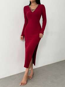 SHEIN MOOSTA 1 pieza Vestido mini ajustado de mujer con cuello en V profundo, decoración con cinta de lentejuelas de patchwork, tela elástica de punto, abertura, adecuado para uso diario y commute, sexy - Burdeos - Ver 3