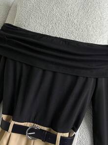 Franclia Spring/Autumn Fashion New Arrivals: Elegant Women's Jumpsuit, Featuring An Off-The-Shoulder Knitted Black Top And Contrasting Khaki Wide-Leg Trousers. - Multicolor - View 3