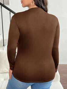 SHEIN Frenchy Plus Size Mock Neck Ruched Slim Fit Tee - Coffee Brown - View 5
