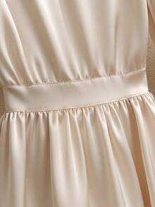 Franclia Váy cổ tròn bằng vải satin thanh lịch có trang trí cổ ngọc trai, thắt eo, tay dài, dài vừa phải, màu trơn, phù hợp cho phụ nữ vào mùa thu - Màu be - Xem 6