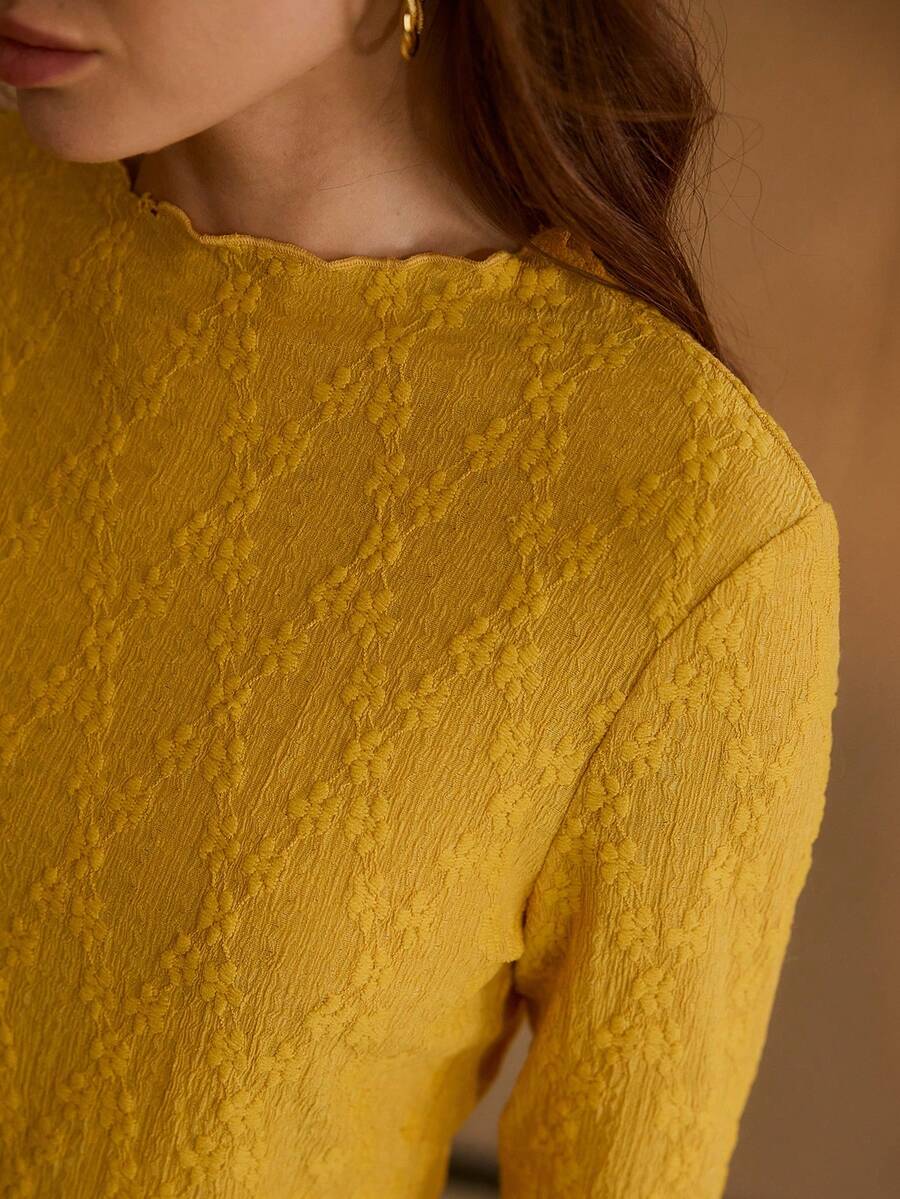 MOTF PREMIUM WOMEN'S TEXTURED SLIM FIT LONG SLEEVE T-SHIRT