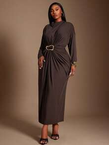 SHEIN SXY Plus Size Women's Sexy And Elegant Brown Side Waist Gathered Metal Opposite Ring Decorated Dress, Vacation, Elegant, Simple - Chocolate Brown - View 7