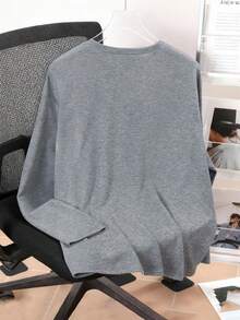 Manfinity Dauomo Cross Embroidery Men's Long Sleeve T-Shirt - 75%Cotton, High Quality Clothing TrendyT-Shirt , Heavy Cotton T Shirt , Cotton Shirts, Embroidery Tees, Machine Washable,Ideal For Men's Casual Tops,Suitable For Family Outfits,Couple Matching - Grey - View 2