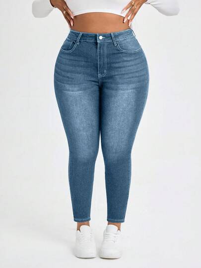 Plus Size Vintage Blue Slim Fit Mid-Waist Casual Versatile Jeans