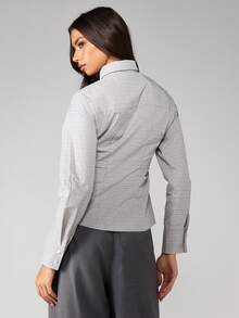 MISSGUIDED Women Long Sleeve Button Up Check Pattern Tie Front Collared Blouse Office Business Shirt With Waist Detail Fall Winter Professional Work Top - Grey - View 2