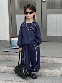 DAZY 男童字母印花圆领插肩袖卫衣和裤子休闲宽松套装 - 藏蓝色 - 查看 1