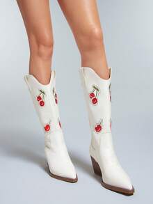 Solezae Botas occidentales de media pantorrilla con tacón grueso y bordado de cerezas para mujer - Blanco - Ver 4