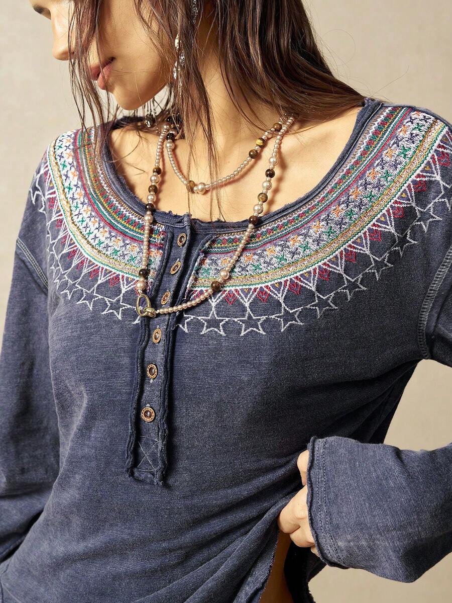 Bohemela 女式休闲长袖花卉印花纽扣半襟T恤 - 藏蓝色 - 查看 1