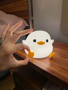 1PC Cute Bean Duck Night Light, Multiple Duck Silicone Night Light, Battery Table Lamp Bedside Lamp, With Touch Sensor, Suitable For Bedrooms And Living Rooms.