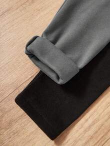 Boys Big Kids Thermal Underwear 4-Piece Set - Black Gray Basic Base Layer Set Classic Solid Color Simple Design Black Gray Versatile Basic Color Thermal Modal Fabric Long Sleeve Top Pants 2 Sets Combo Social Media Style Simple Basic Autumn Winter Spring Holiday Essential Boys Big Kids Base Layer Underwear Set