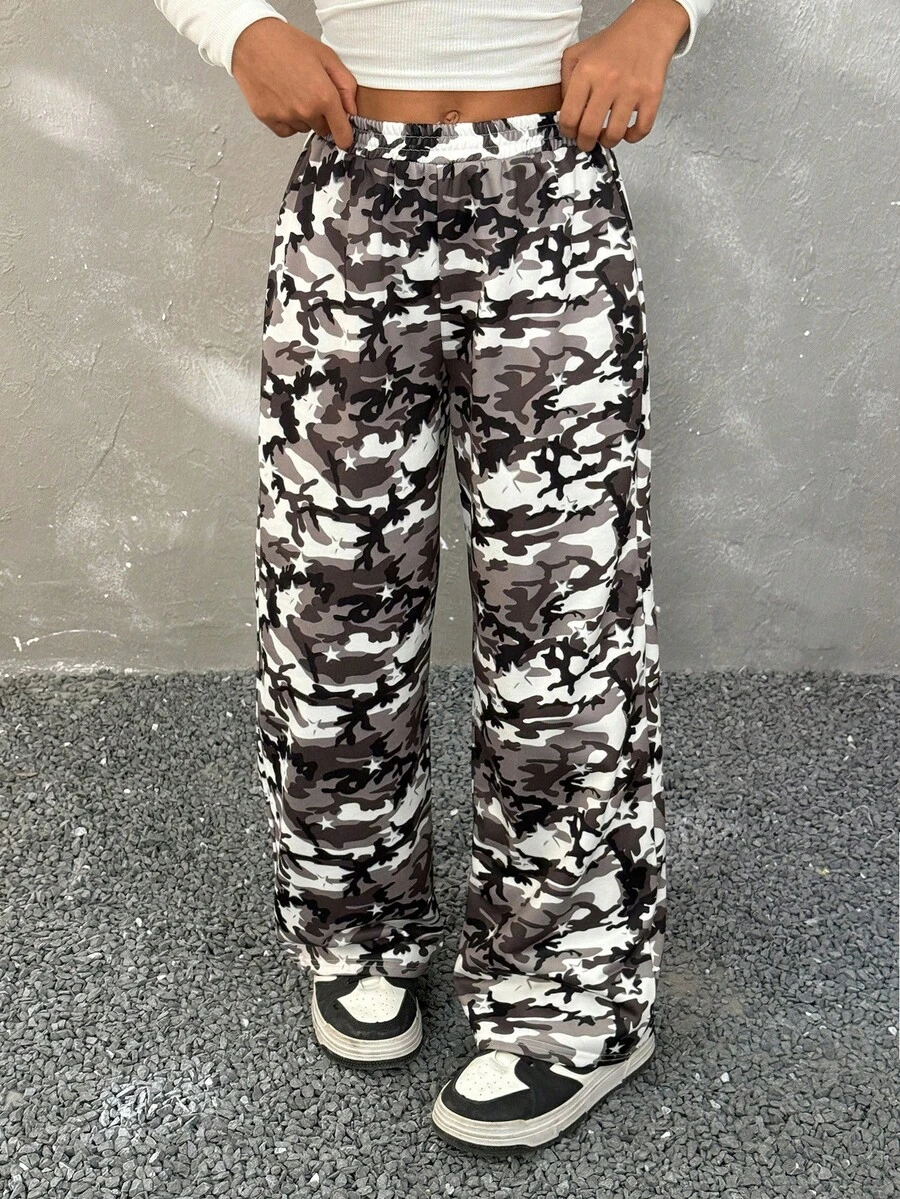 Coolane Kids Tween Girls Winter Streetwear Casual Camouflage Print Drawstring Waist Wide Leg Pants,Parent-Child Clothing,Christmas/New Year/Thanksgiving/Party/Elegant/Chic, Black And White Wide Leg Pants, Camo Pants, Emo Pants - Grey - View 1