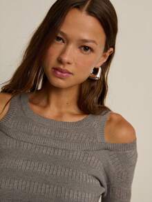 Nöista Grey Cold Shoulder Knit Top Sweater,Slim Fit Ribbed Texture Elegant Soft Stretchy Fabric For Autumn,Casual Night Out,Winter Holiday Parties - Grey - View 2