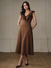 Chiquease Váy chữ A không tay cổ chữ V nhún bèo thu/đông, thiết kế tối giản, thắt eo, thanh lịch và đa năng - Cà phê - Xem 4