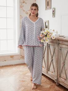 SHEIN Plus Size Women Gray Rose Ditsy Floral Ribbed Fabric Lace Contrast Color Long Sleeve Rose Pajama Set, Winter Clothes - Grey - View 6