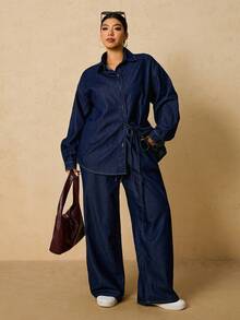 SHEIN Tall CURVE 大码女式长袖单排扣系带衬衫搭配阔腿牛仔裤休闲两件套，适合冬季、圣诞节、新年、感恩节、通勤、度假、毕业典礼等场合，兼具时尚感和Y2K风格，可爱街头风，适合派对、婚礼、商务休闲等各种场合。舒适的牛仔两件套，休闲长袖上衣搭配抽绳腰带阔腿牛仔裤，适合节日聚会等日常穿着。 - 藍色 - 查看 6
