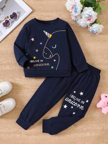 SHEIN Cô Gái Trẻ Slogan Và Kỳ lân in Áo chui đầu và quần thể thao - Màu xanh hải quân - Xem 1