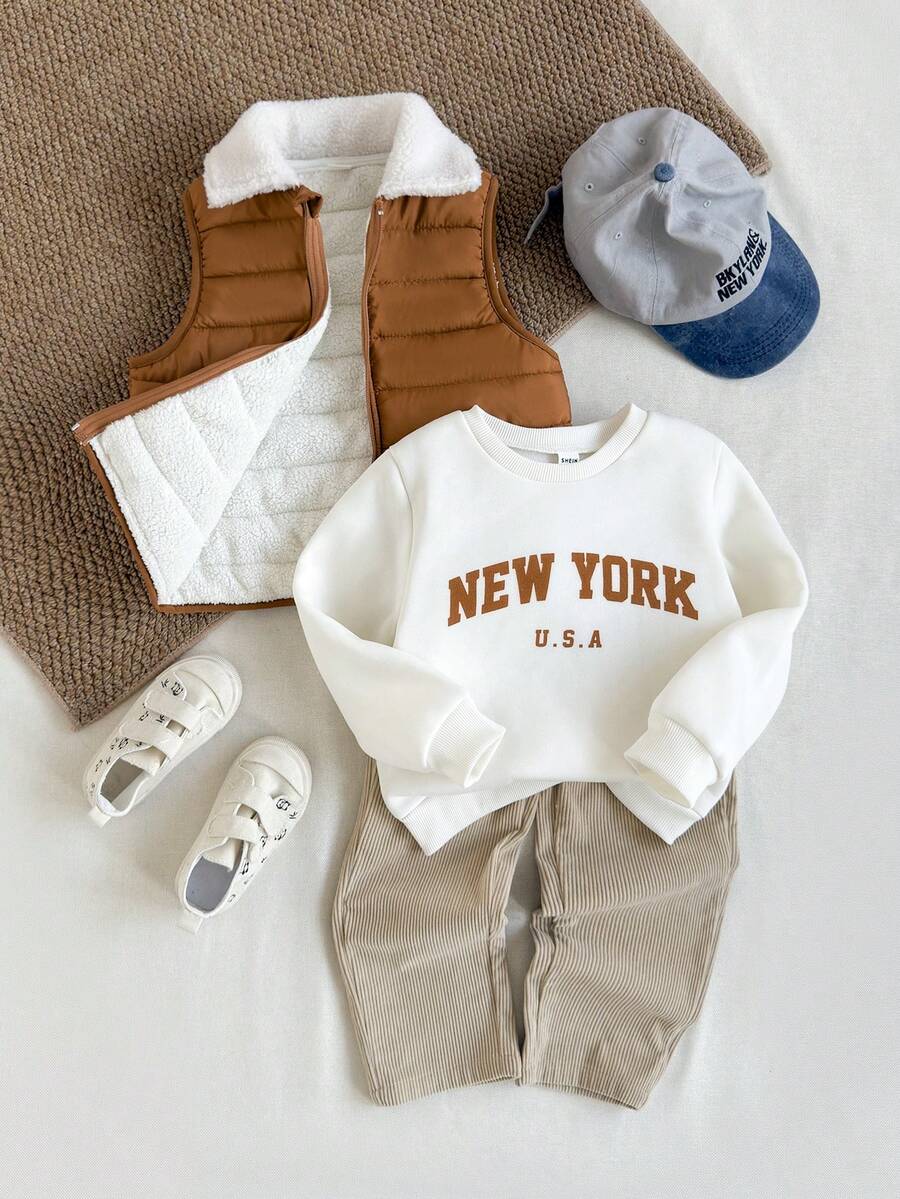 SHEIN 3件套幼儿男童休闲运动字母印花圆领卫衣、撞色领无袖背心外套和松紧腰裤套装，适合秋冬季户外活动 - 棕色 - 查看 1