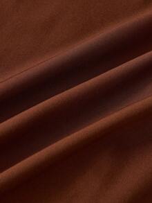 Officeau Camisa social masculina de cor sólida, manga comprida, corte reto e abotoamento simples, ideal para o outono, modelo Old Money. - Castanho - Ver 8