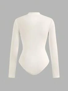 SHEIN EZwear 两件套女士拉链蝴蝶结刺绣连体衣套装，舒适休闲长袖高领连体衣，适合外出、搭配服装，简约舒适，时尚别致 - 黑與白 - 查看 9