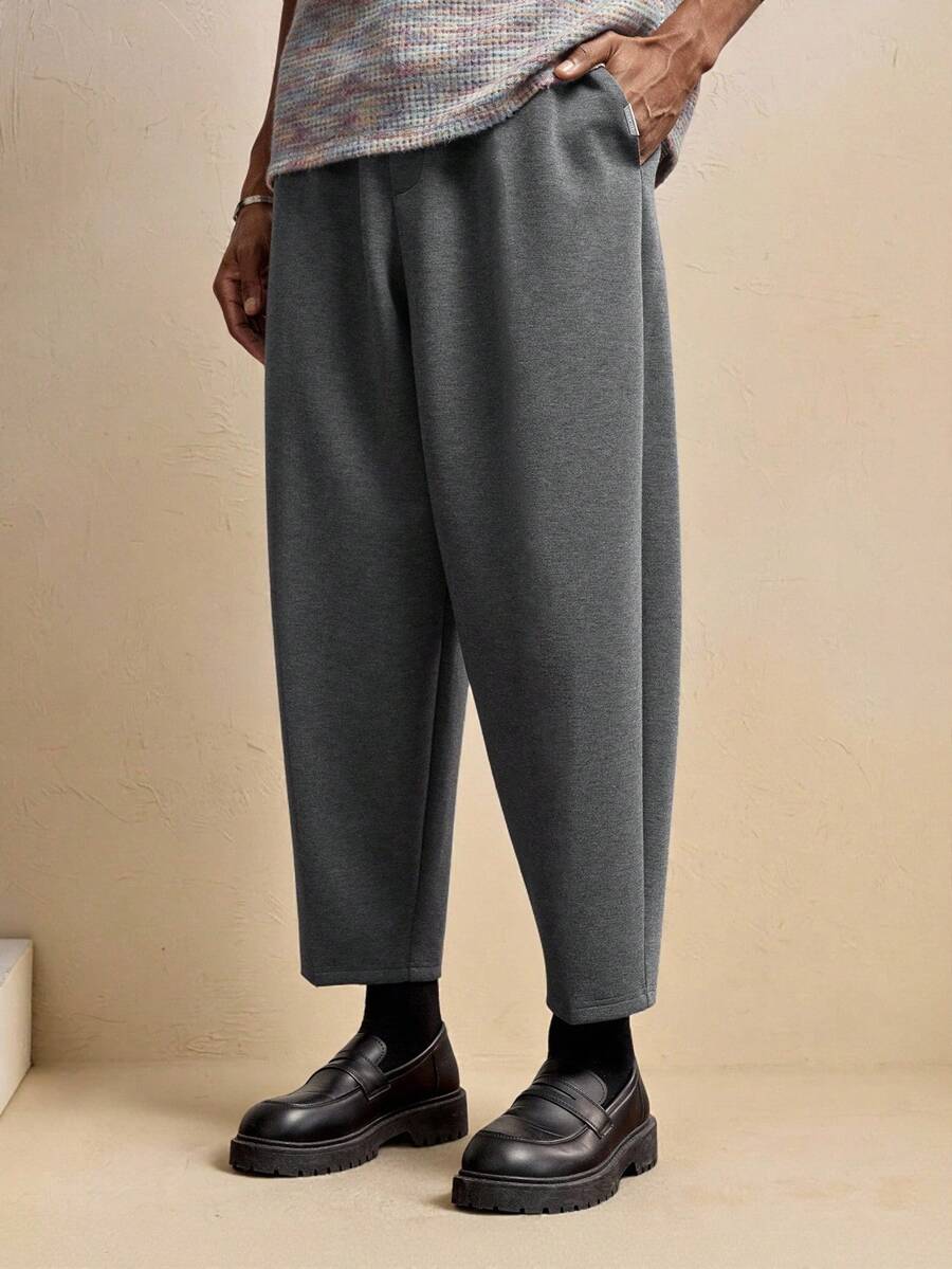 AKNOTIC Men's Loose Solid Color Drawstring Waist Pockets Casual Tapered Sweatpants - Grey - View 1