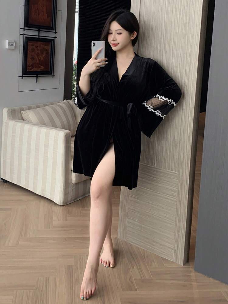 Dazy Plus Plus Size Women Velvet Contrast Mesh Tie-Front Loose Fit Sleepwear Robe, Autumn/Winter