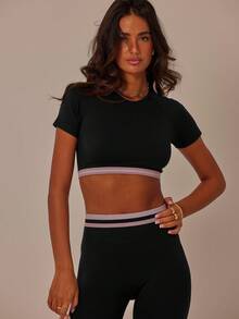 Aralina 女士条纹印花圆领短袖上衣和高腰长裤运动套装 - 黑色 - 查看 7