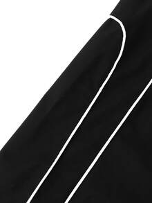 SHEIN ChillGRL Tween Girl Contrast Trim Hooded Jacket And Jumpsuit Set