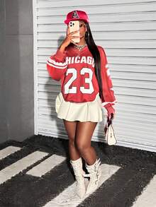 Slaydiva Nuevo suéter holgado de mujer con cuello en V, manga larga, hombros descubiertos, estampado digital de logotipo con eslogan, rayas blancas, ajuste suelto, color vino tinto, para otoño e invierno, regreso a la escuela, disfraces de Halloween, uso casual de negocios, salidas de mujeres, calientes de la calle, estilo retro casual, estilo escolar, estilo deportivo, para mujeres Y2k Streetwear - Burdeos - Ver 12