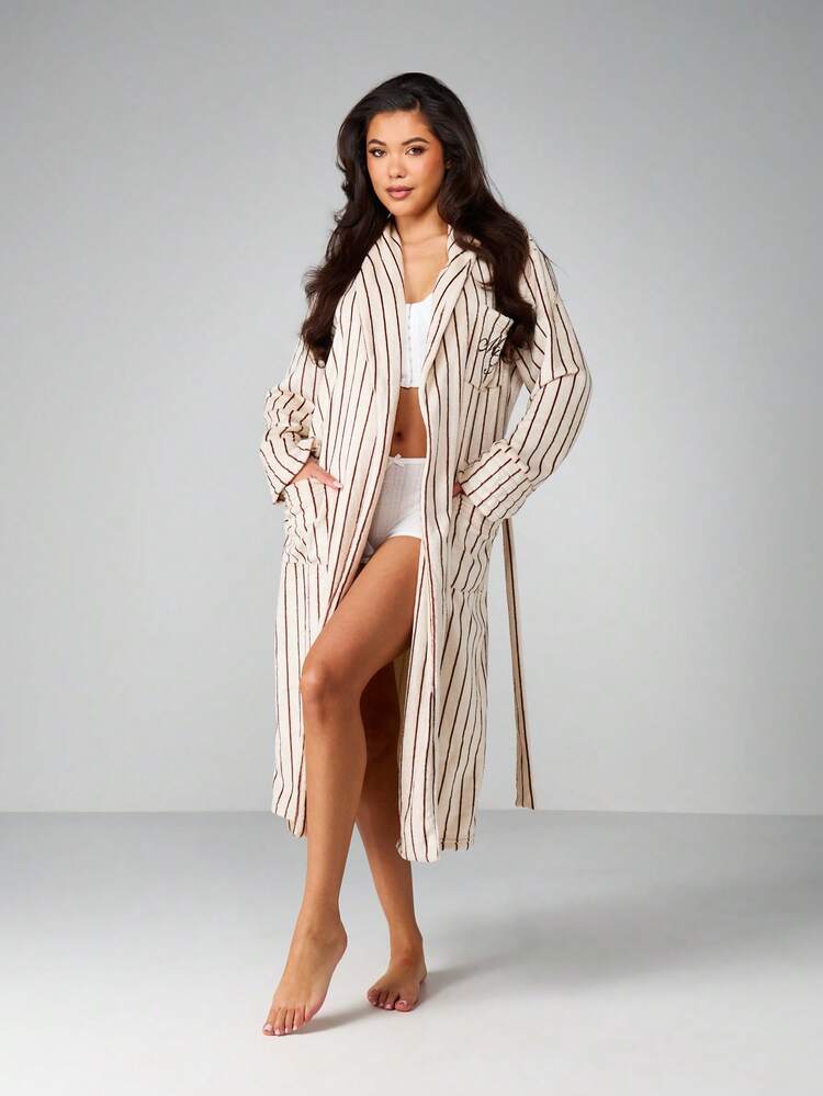 MISSGUIDED Robe de chambre à manches longues rayée avec ceinture à la taille et fermeture par lien. Vêtement d'intérieur pour le confort et le style