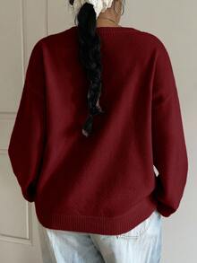 POPSWAY 大码女式纯色圆领长袖休闲舒适高弹针织套头毛衣，适合日常通勤、室内外穿着，是万圣节和圣诞节的完美节日礼物。舒适休闲，大码酒红色常规下摆纯色针织套头毛衣，罗纹针织细节，圆领休闲风格。 - 酒紅色 - 查看 2