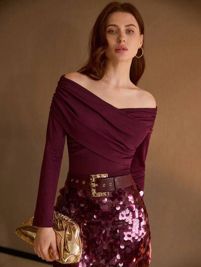 MOTF PREMIUM WOMEN'S ELEGANT OFF-SHOULDER T-SHIRT