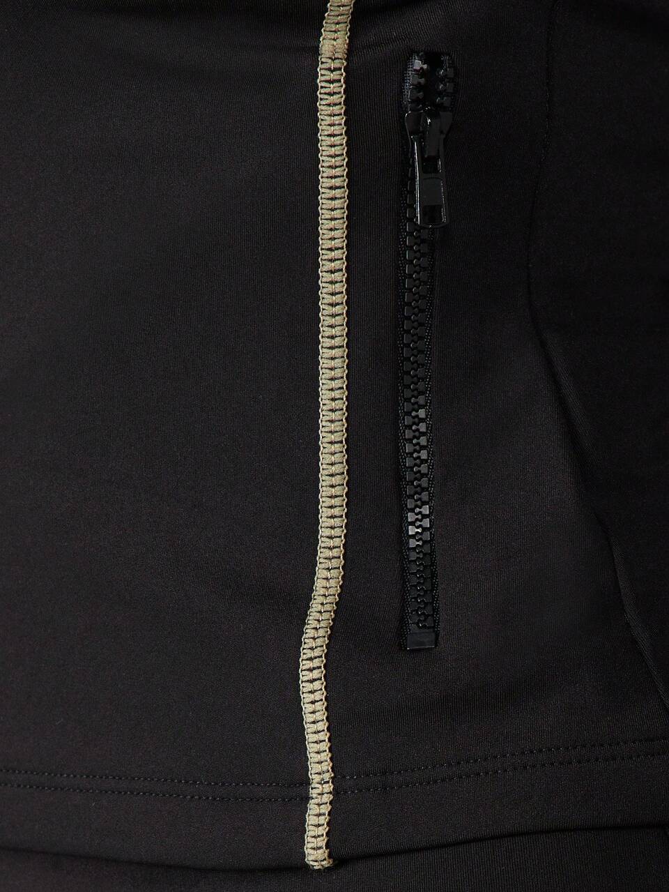 MISSGUIDED Contrast Detail Mock Neck Long Sleeve Track Top For Layering And Athleisure Wear