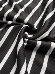 Lazeform Classic Striped Knit Plus Size Pajama Set