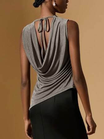 Briarwyn 女士夏季休闲优雅通勤纯色垂褶领扭结露背不对称下摆修身背心