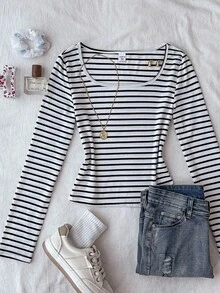 SHEIN Teen Girls' Striped Crew Neck Fitted Casual Cropped Long Sleeve T-Shirt,Summer,Y2k,Vacation,Streetwear,Holiday,New Years - Black and White - View 3