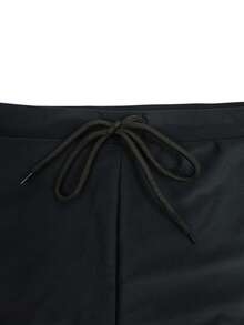 Manfinity Swimmode Quần bơi in chữ chắp vá màu tương phản dành cho nam - màu đen - Xem 7