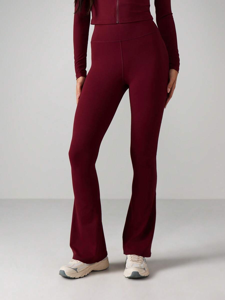 Missguided x Playboy 修身喇叭高腰女士运动裤，阔腿廓形，休闲运动休闲之选 - 酒紅色 - 查看 1