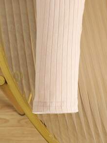 SHEIN Conjunto de blusa de cuello redondo de manga larga de punto informal y falda para niñas preadolescentes - Multicolor - Ver 6