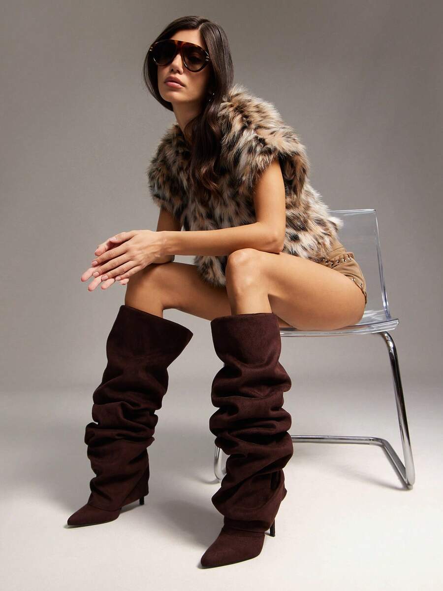 SHUZIA 女士性感尖头翻边过膝长靴，周末晚宴派对吸睛火辣细高跟靴 - 黑色 - 查看 1