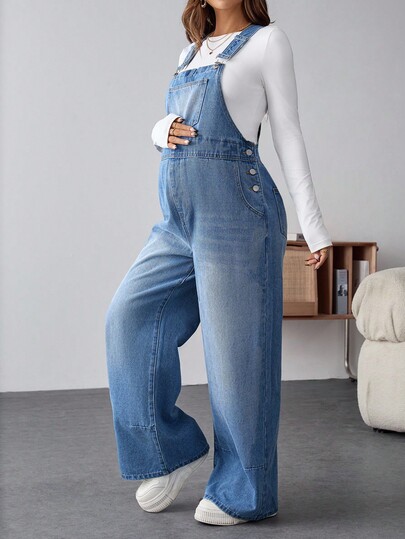 SHEIN Pregnant Women's Loose Fit Pocket Overalls With Button Design, Casual Denim Jumpsuit Blue Winter Christmas New Year Thanksgiving Commuting Vacation Graduation Chic Versatile Basics Blogger Favorite Y2k Cute Streetwear Birthday Outfit Party Wedding Business Casual Woman Women Blue Denim Overalls With Wide Leg And Front Pockets Comfortable Maternity Jumpsuit Perfect For Everyday Wear Casual Style