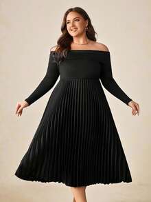 Enliva Plus Size Women's Off-Shoulder Long Sleeve Dress, Pleated Patchwork Dress/Autumn /Winter - Black - View 3
