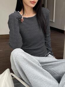 DAZY Damen gestreiftes figurbetontes Lässig Langarm T-Shirt