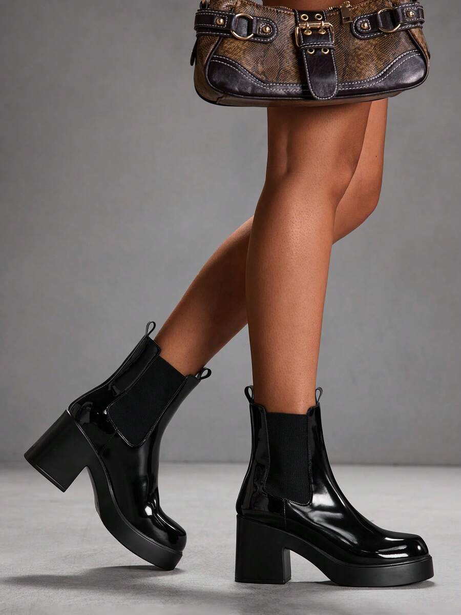 CUCCOO SZL Casual Street Thick Heel Solid Color Women Ankle Boots For Christmas - Black - View 1