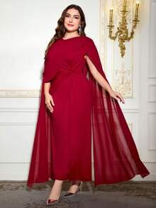 Reflora Einfarbiges Kleid mit Flügelärmel und Twist-Taille in Große Größen, geeignet für Party und Bankett - Rot - Übersicht 3