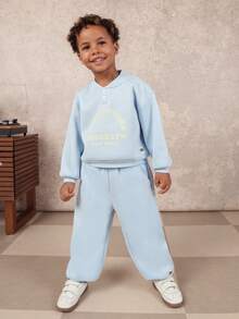 SUMWON Boys Pullover Hoodie And Joggers Set With Chest Print Brooklyn New York Graphic Long Sleeve Sweatshirt Comfortable Elastic Waist Pants Casual Coordinated Outfit Vacation - Blue - View 1