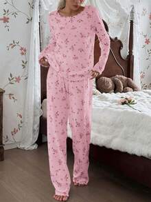 CottageSlumber Set Piyama Wanita Motif Bunga Kecil Lucu dengan Trim Bergaris Lengan Panjang dan Celana Panjang, Motif Bunga Romantis - Berwarna merah muda - View 7